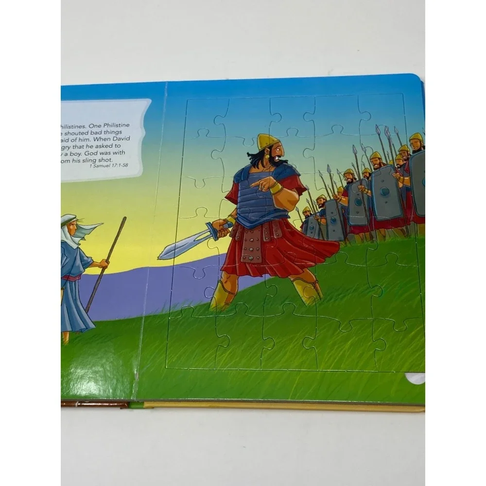 Kids Heroes Puzzle Bible (Kids Puzzle Bibles) Padded Hardcover 2018 Complete M5